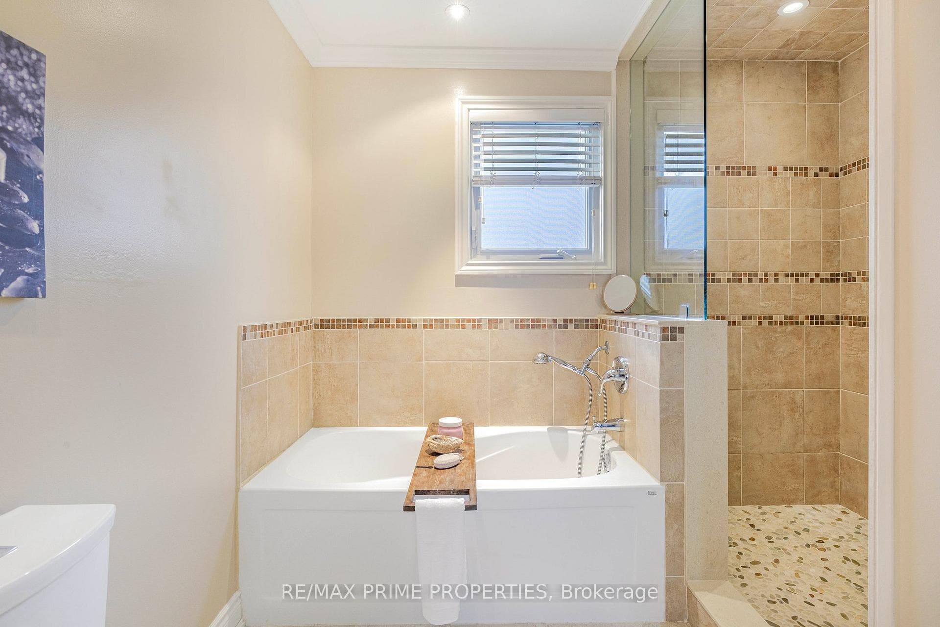 116 De Rose Avenue photo 23