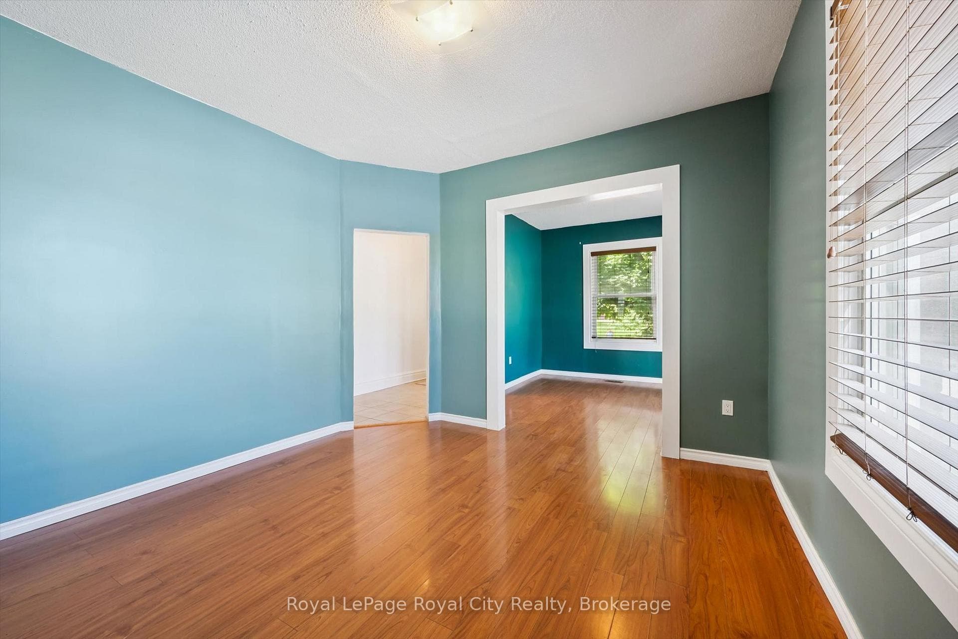 90 Neeve Street photo 12