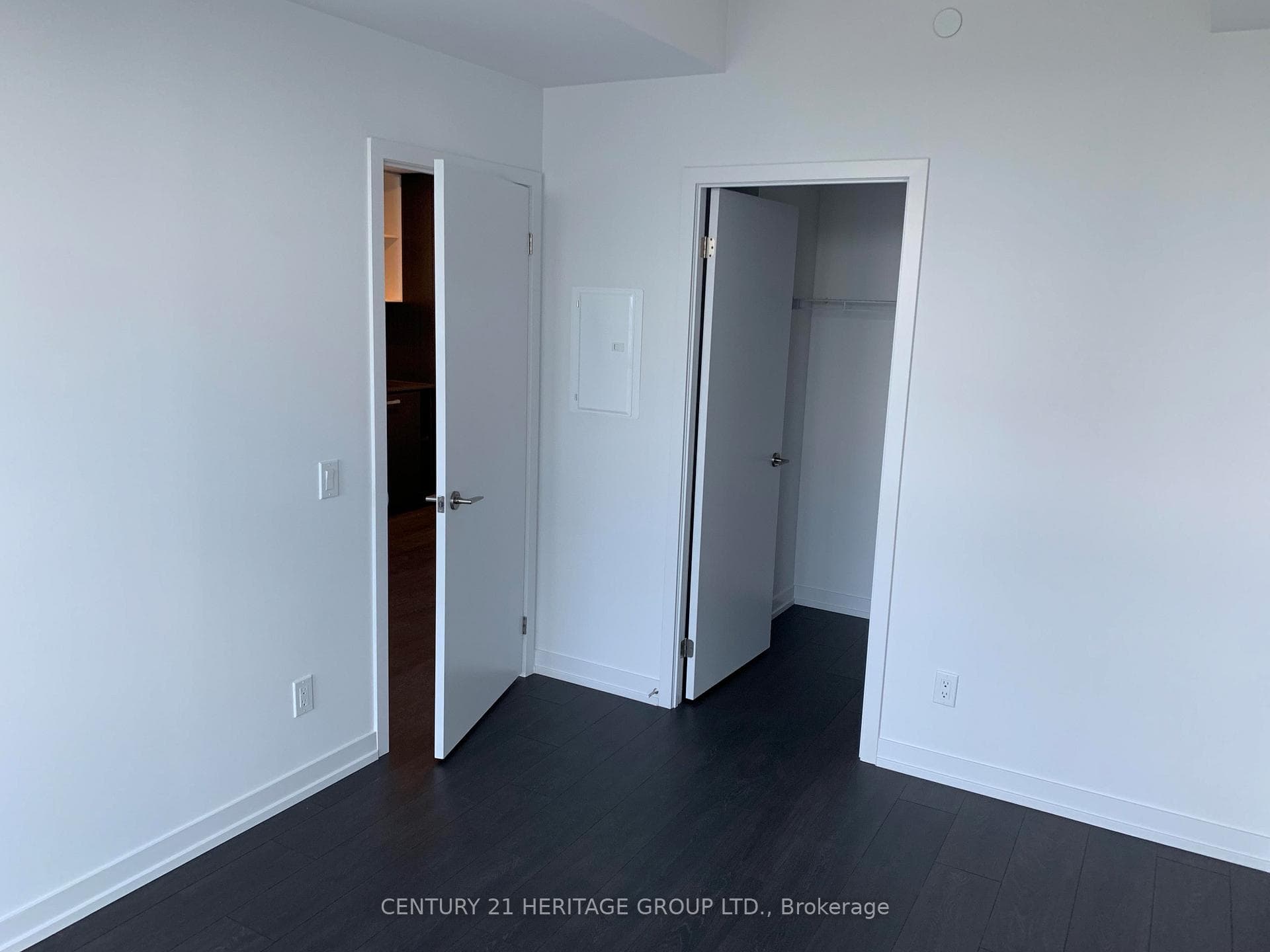 125 Redpath Avenue Unit 3402 photo 12