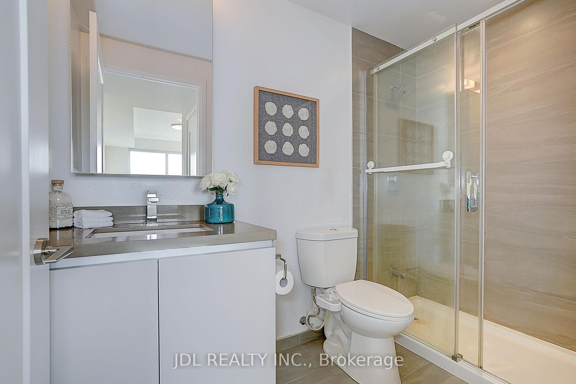 398 Highway 7 Street Unit 303 photo 30