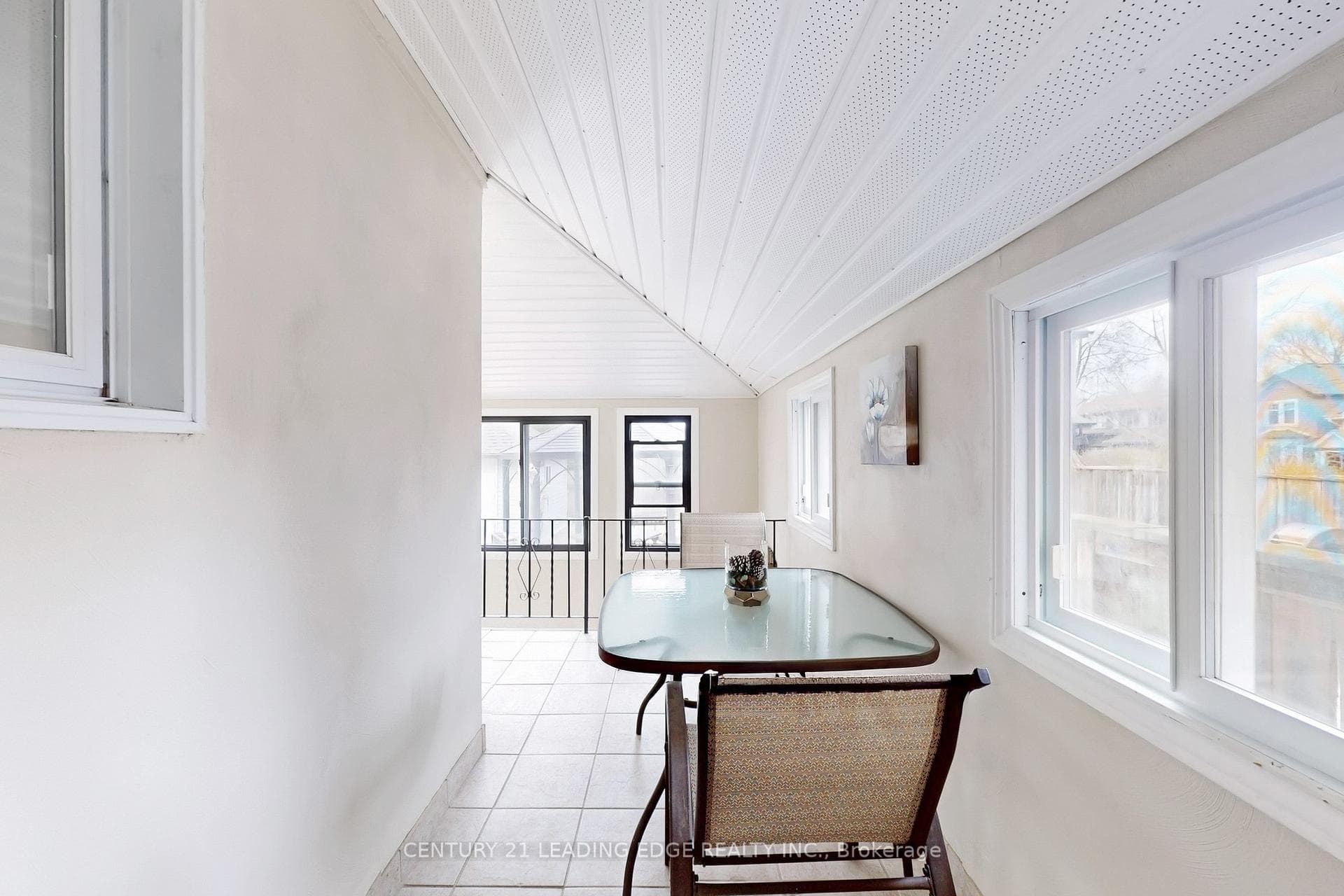 34 CHISHOLM Avenue photo 18