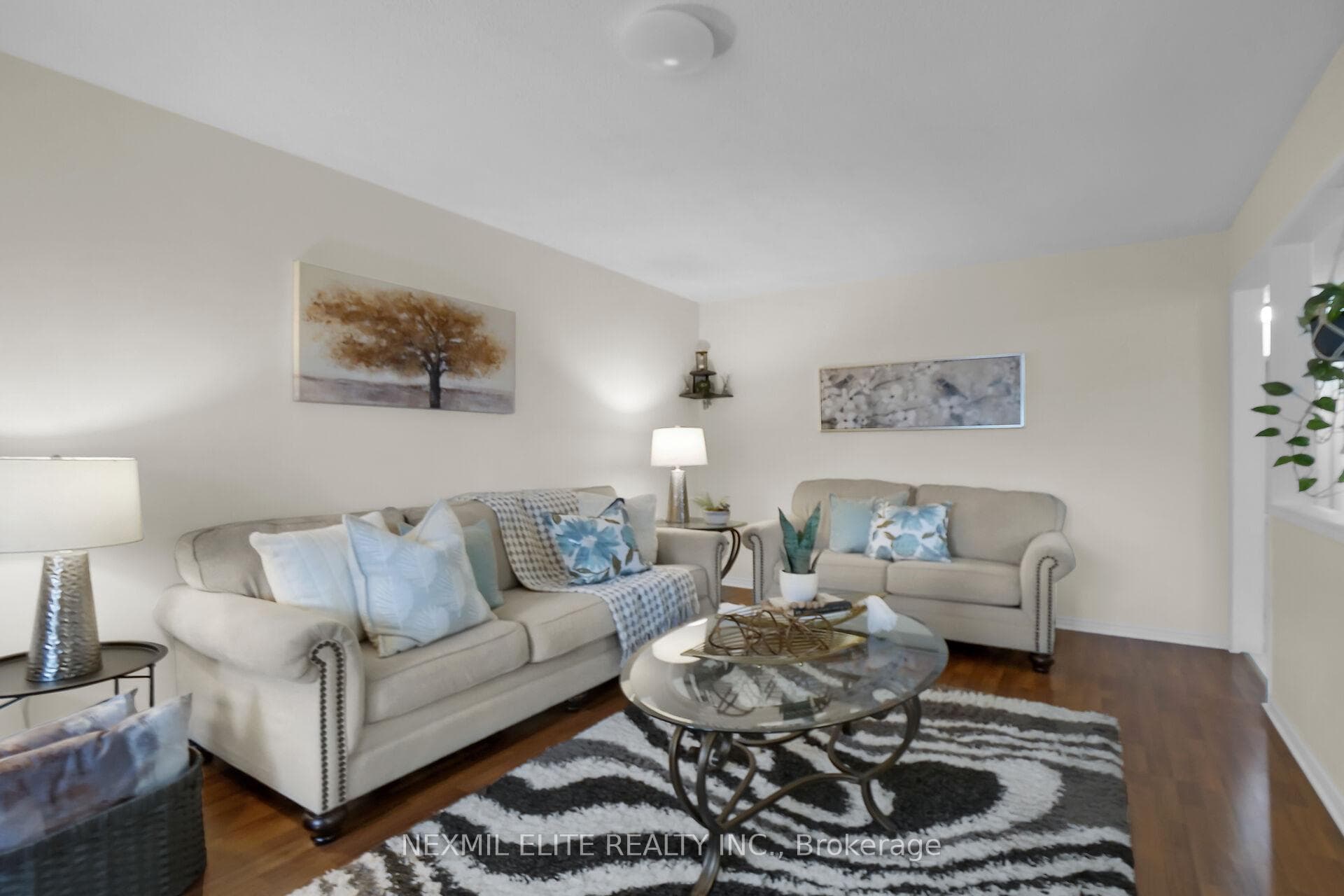 1610 Jalna Boulevard photo 16