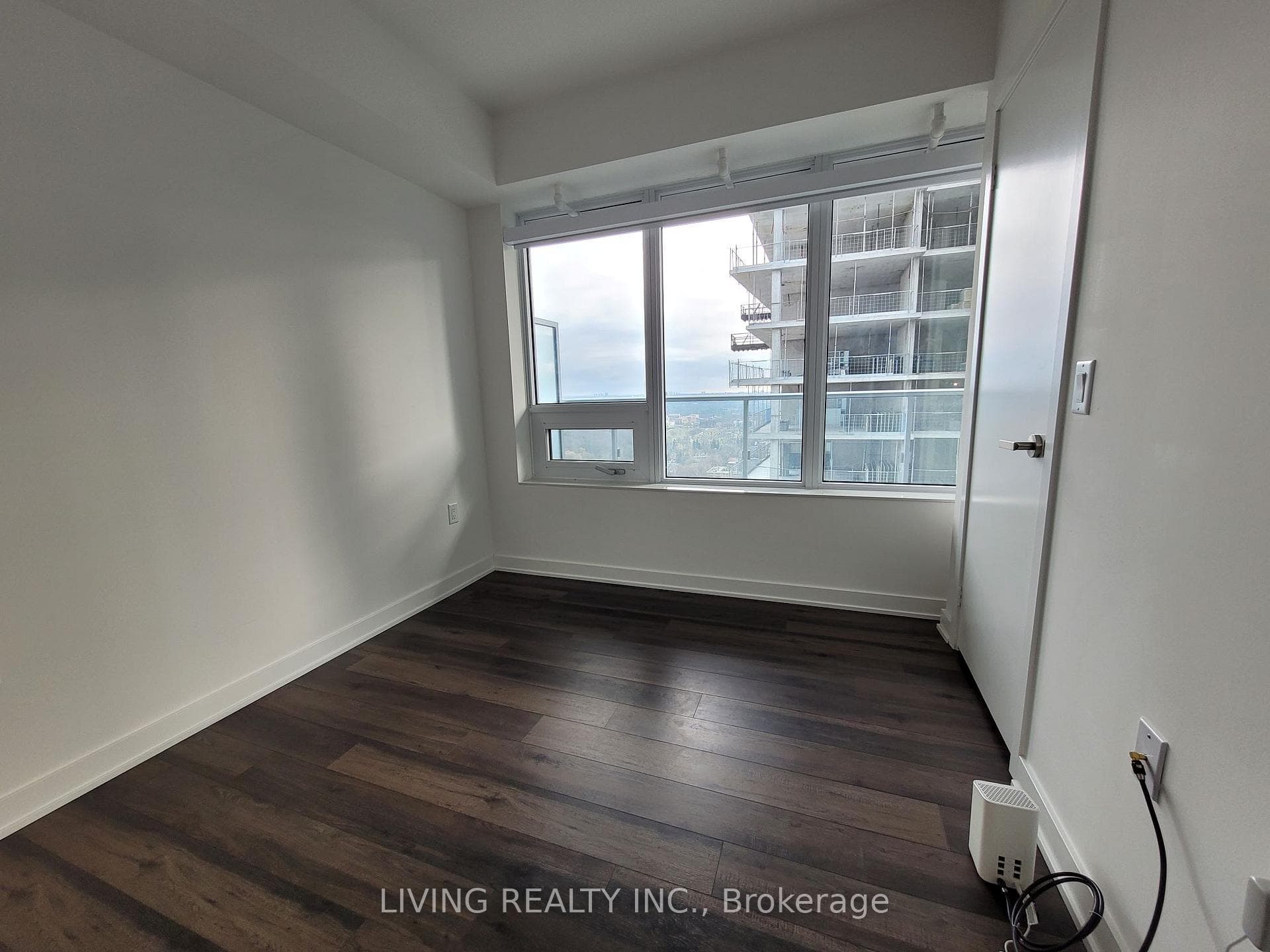 99 Broadway Avenue Unit 3404 photo 19