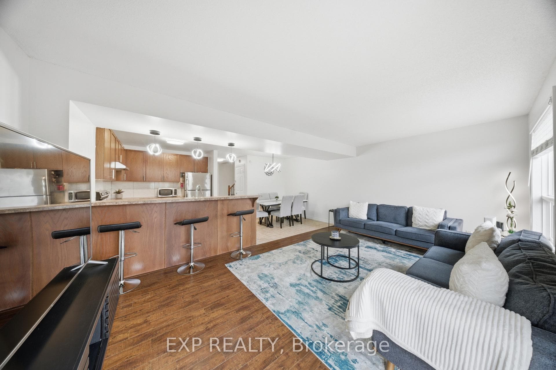 35 Thames Way photo 18
