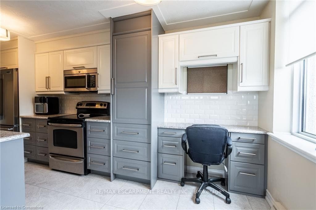 40 Harrisford Street Unit 402 photo 17