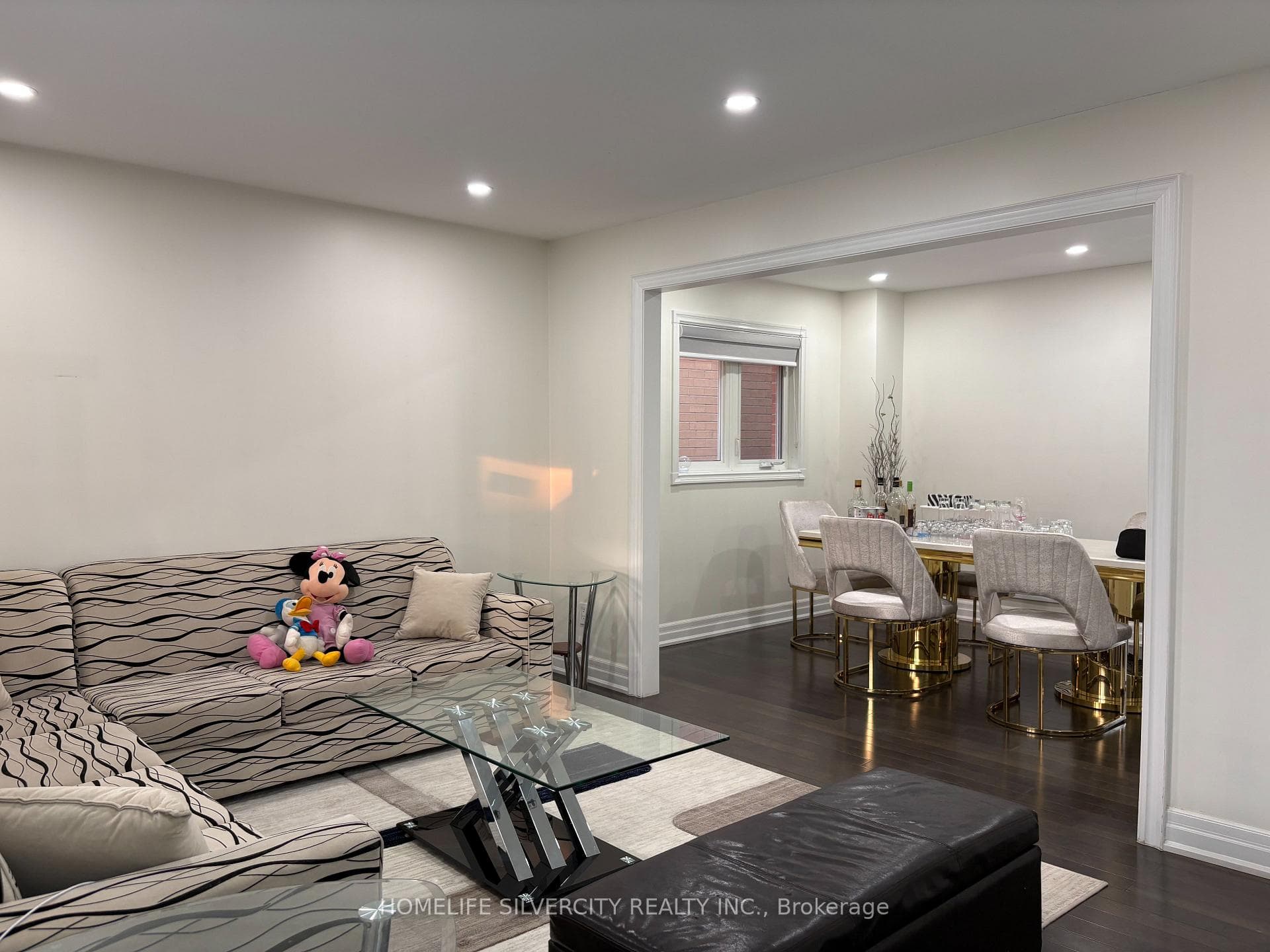 124 Jordan Drive photo 11