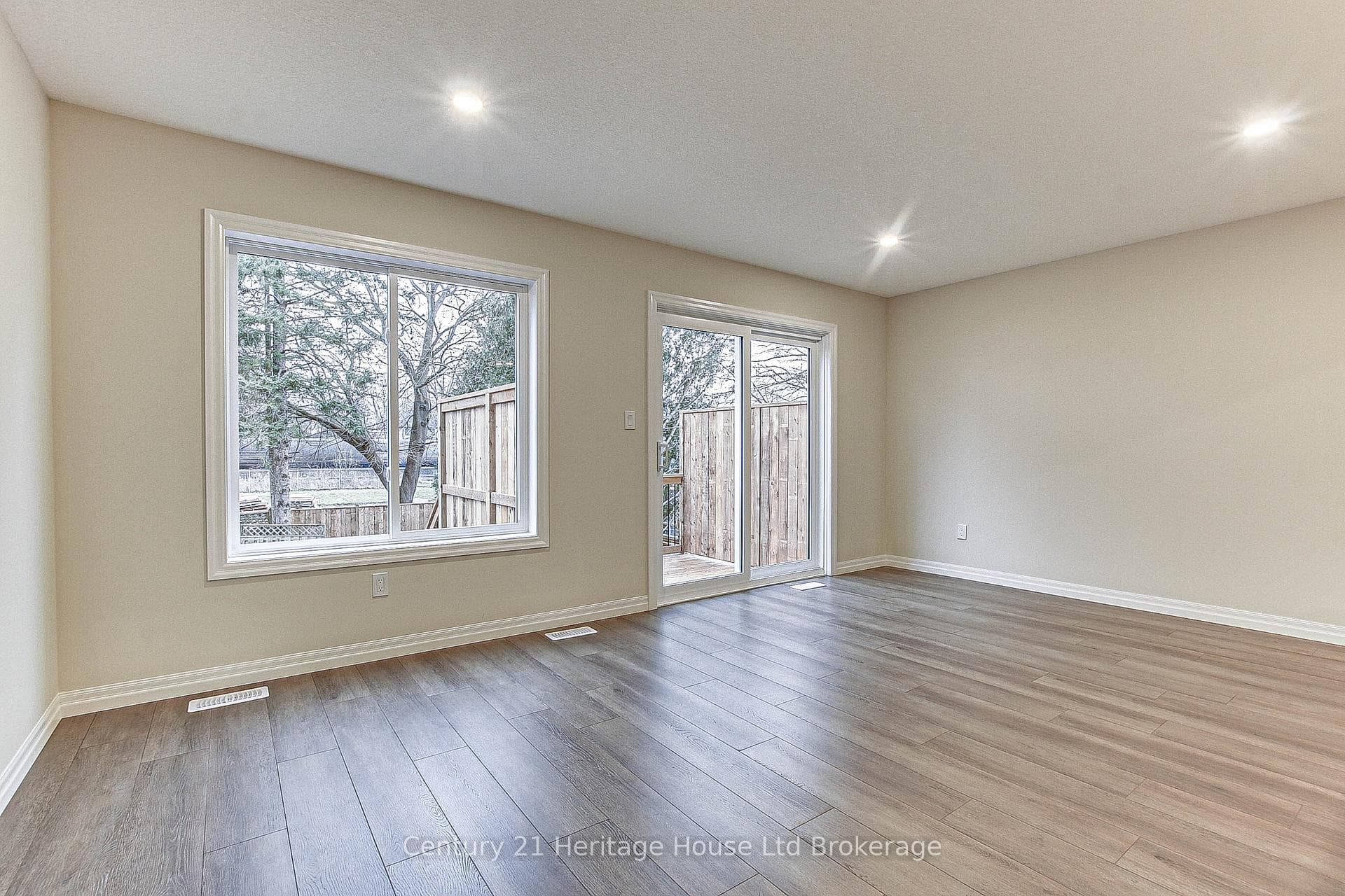 844 WATER Street photo 11