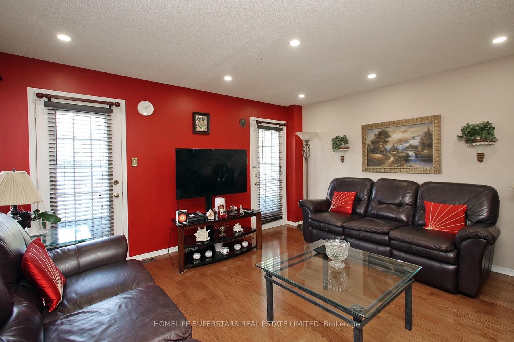 1123 Foxglove Place photo 10