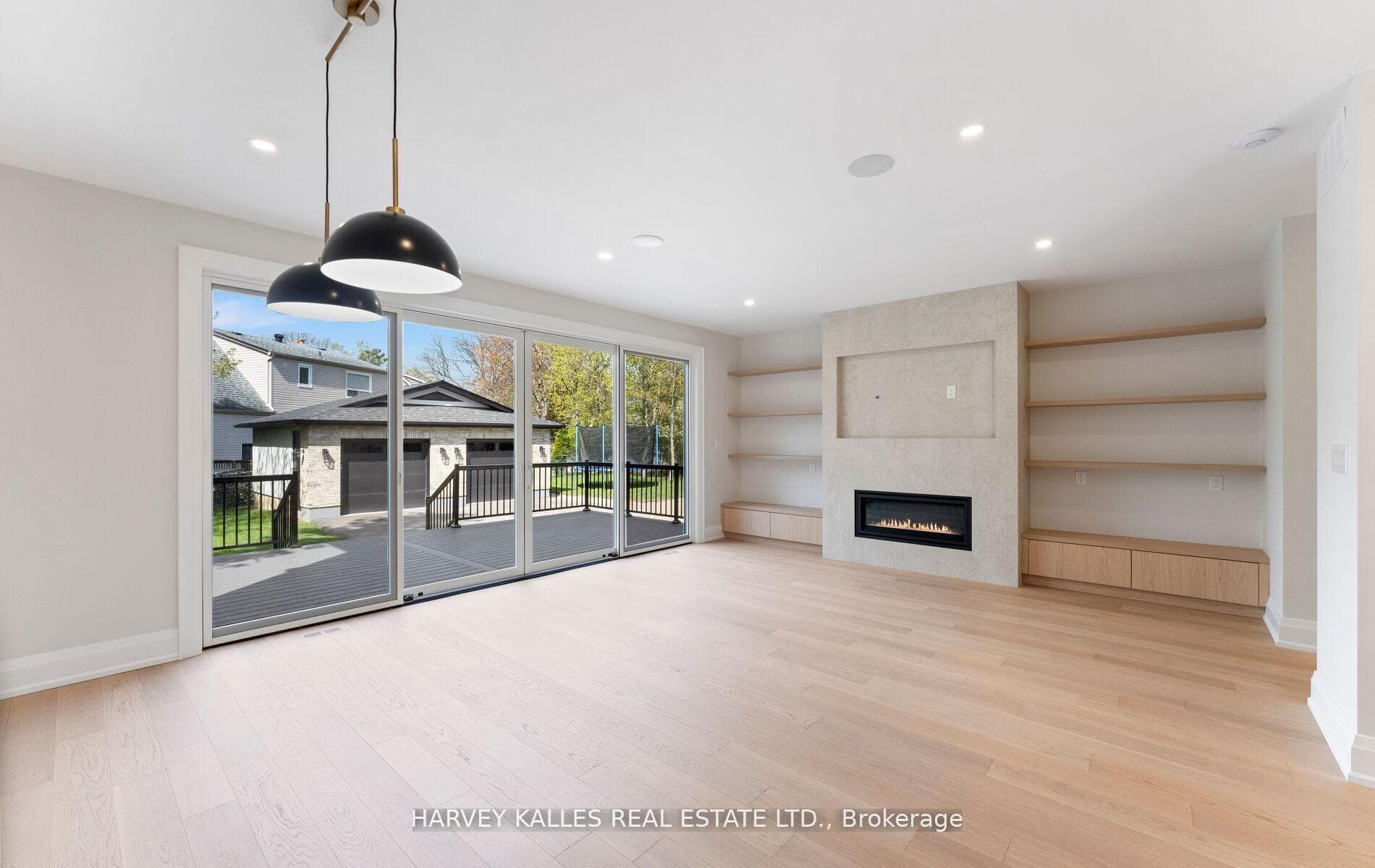 94 Prince Edward Drive photo 19