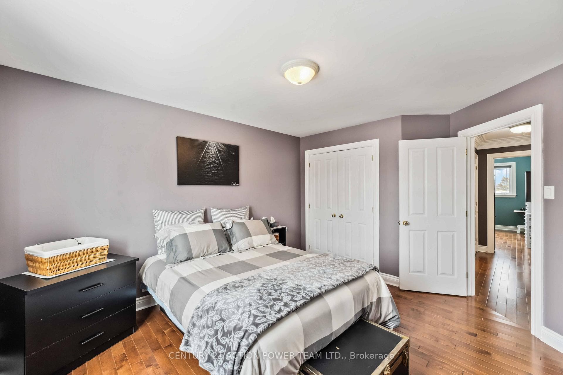 1392 Duford Drive photo 30