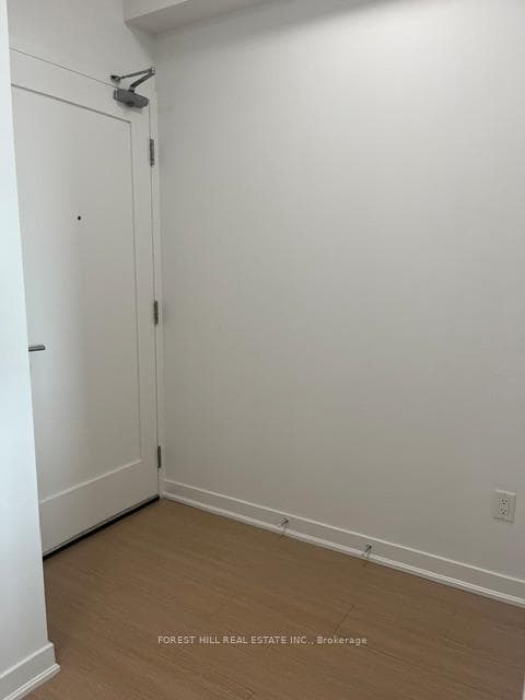 320 Tweedsmuir Avenue Unit 1902 photo 6