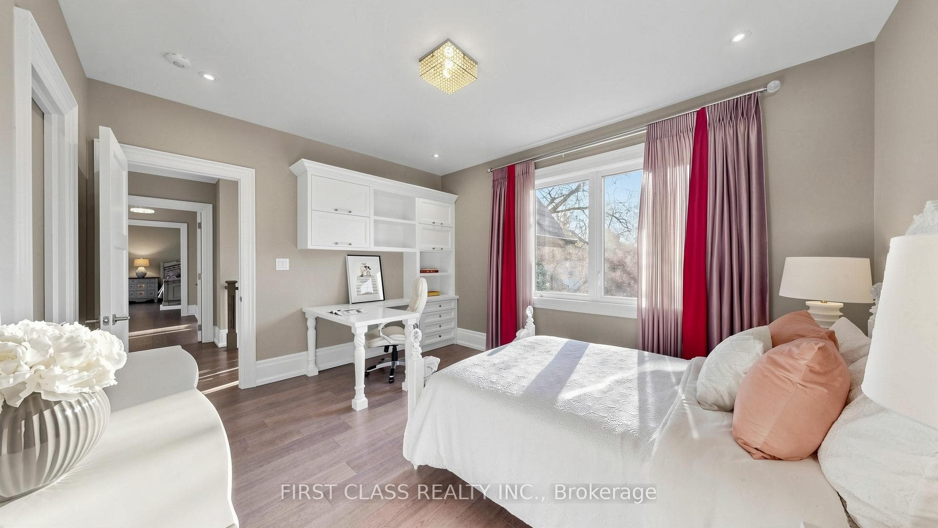 2194 ELMHURST Avenue photo 33