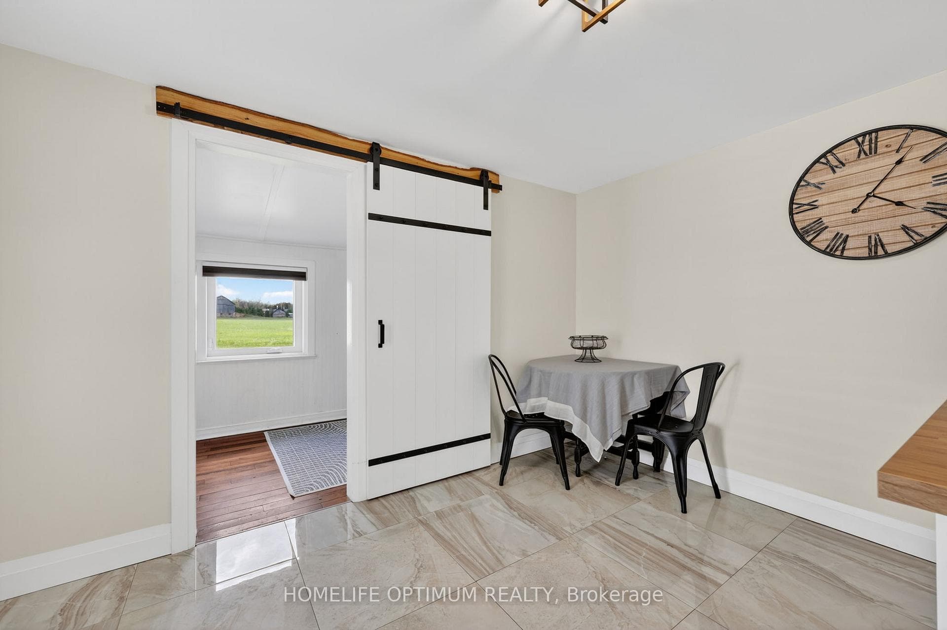 5670 Thomas Drive photo 14