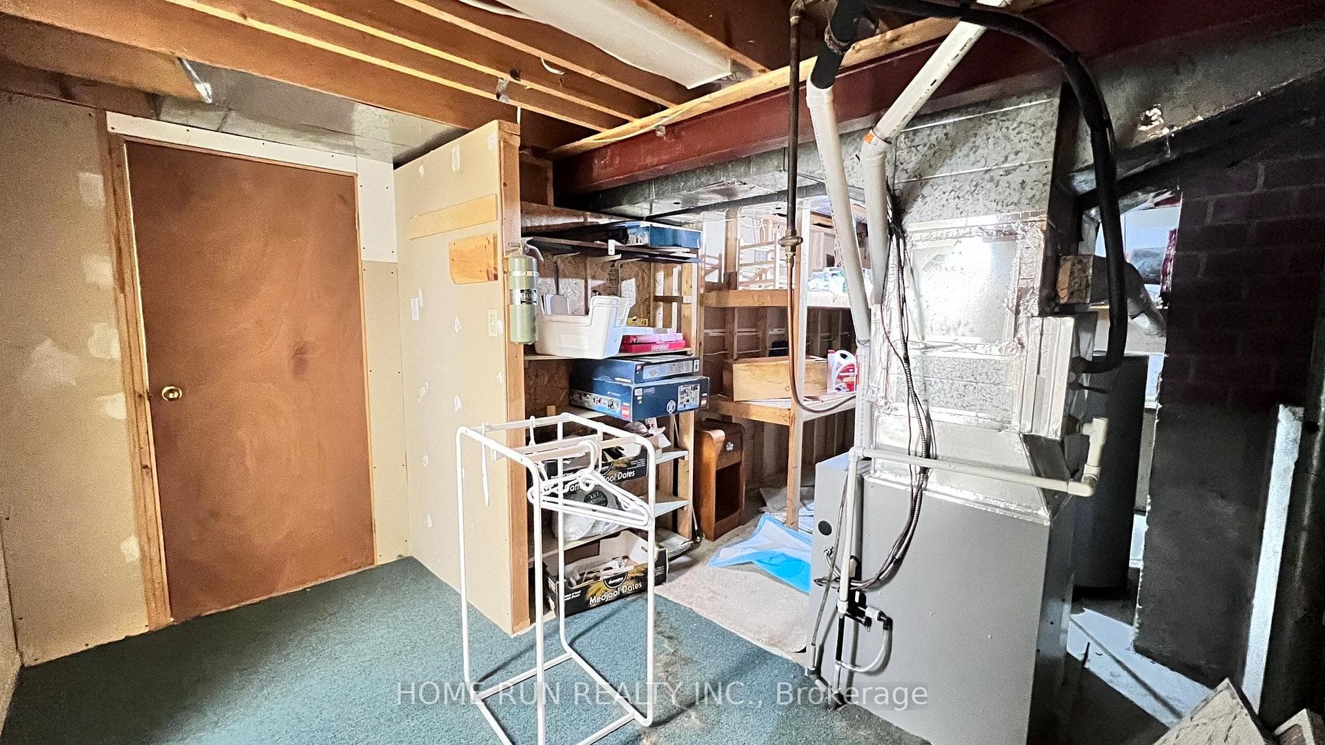 960 CAHILL Drive photo 17