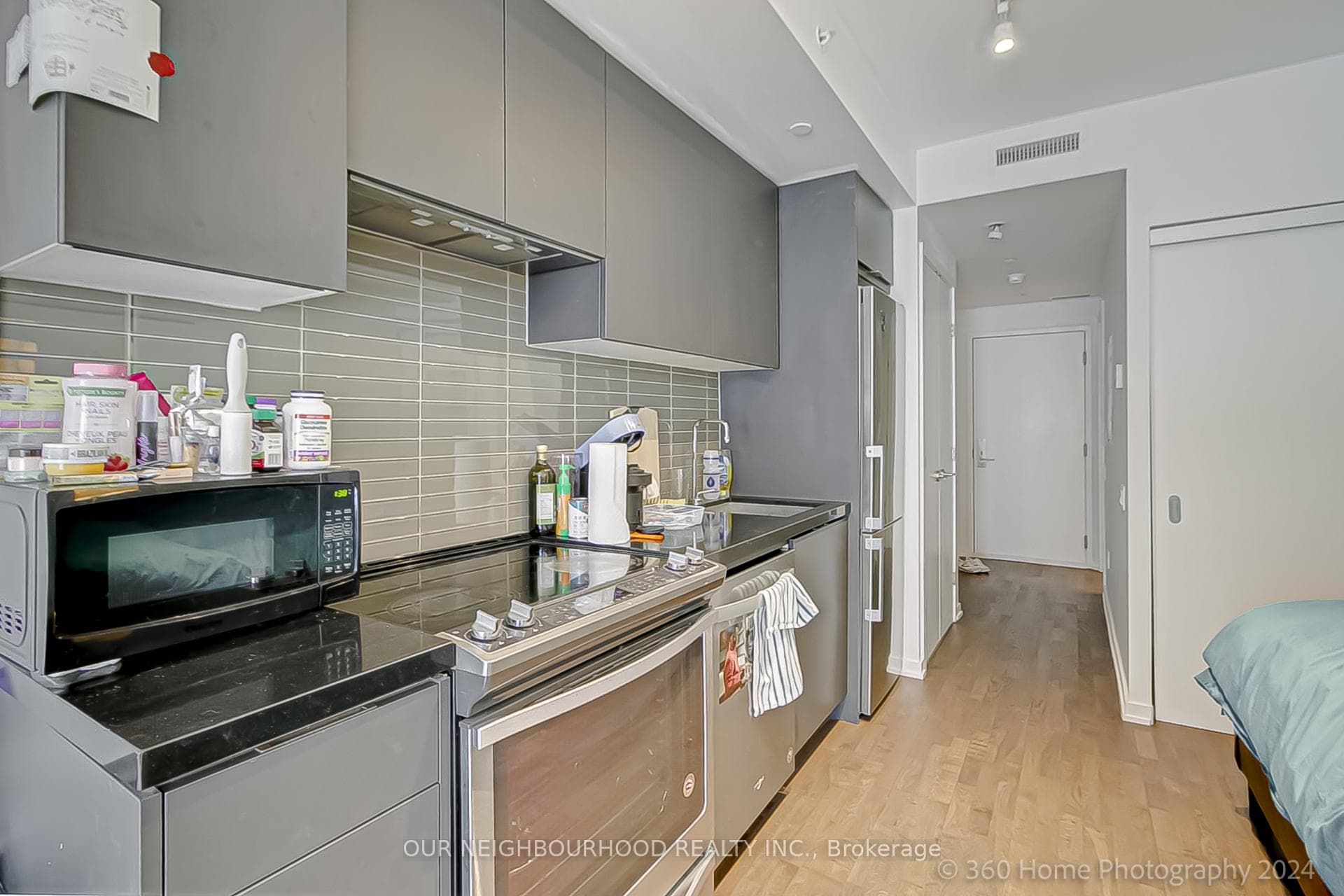 60 Colborne Street Unit 510 photo 8