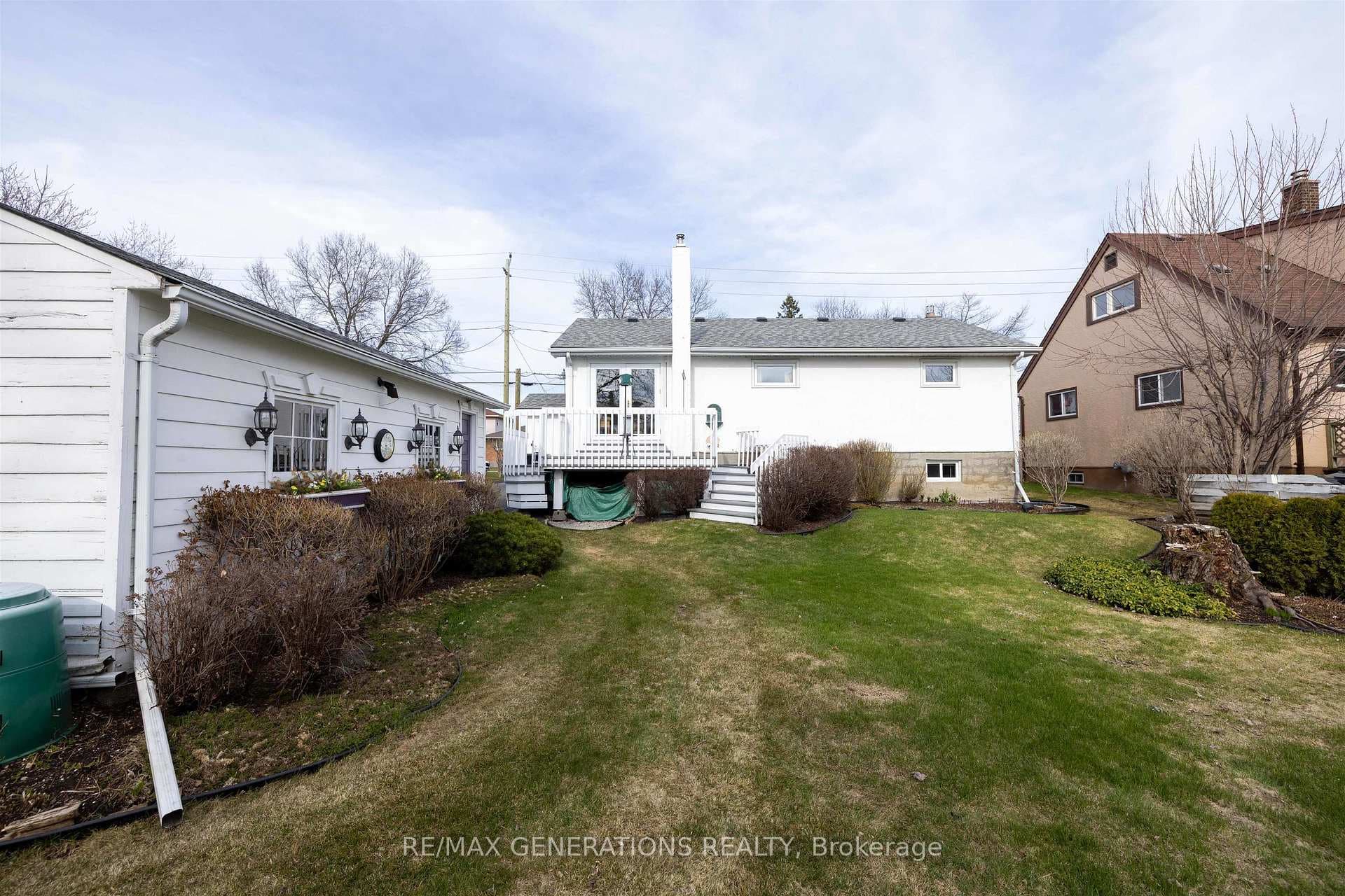 157 Windsor Street photo 32
