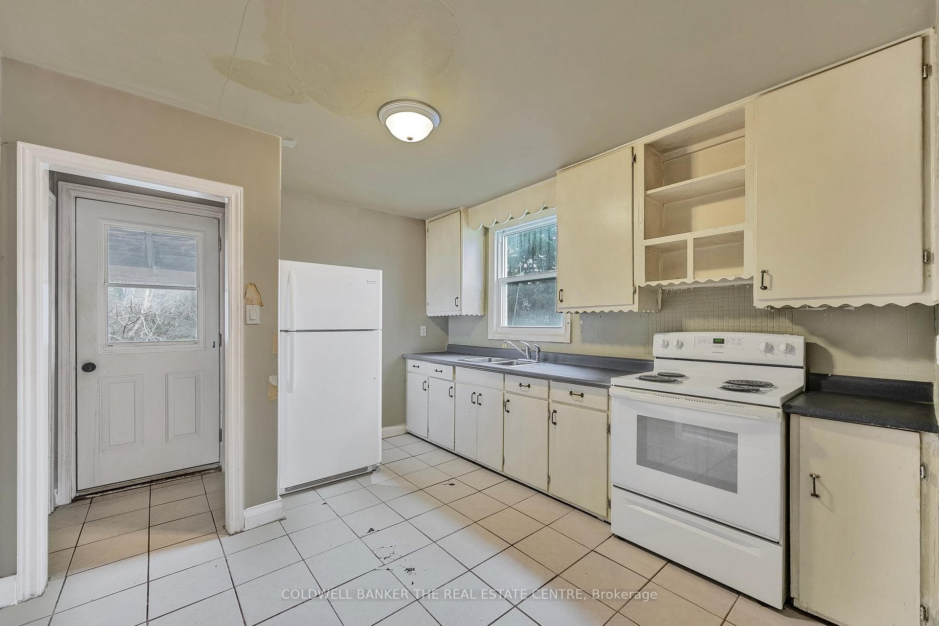 241 Muriel Street photo 10