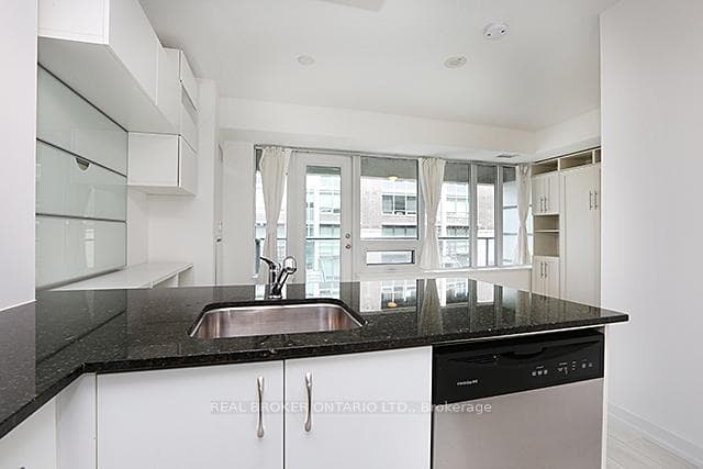 55 East Liberty Street Unit 208 photo 5