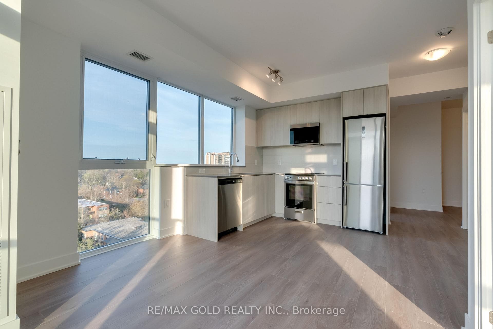 2088 James Street Unit 803 photo 20