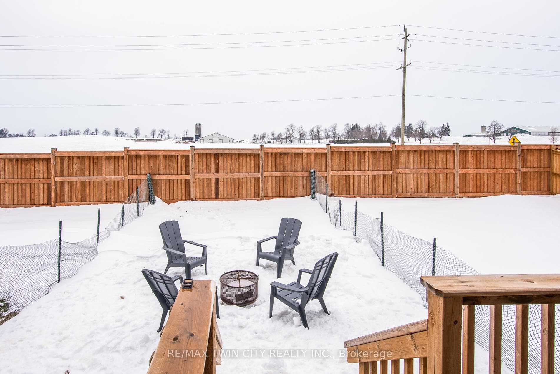 872 Sobeski Avenue photo 41