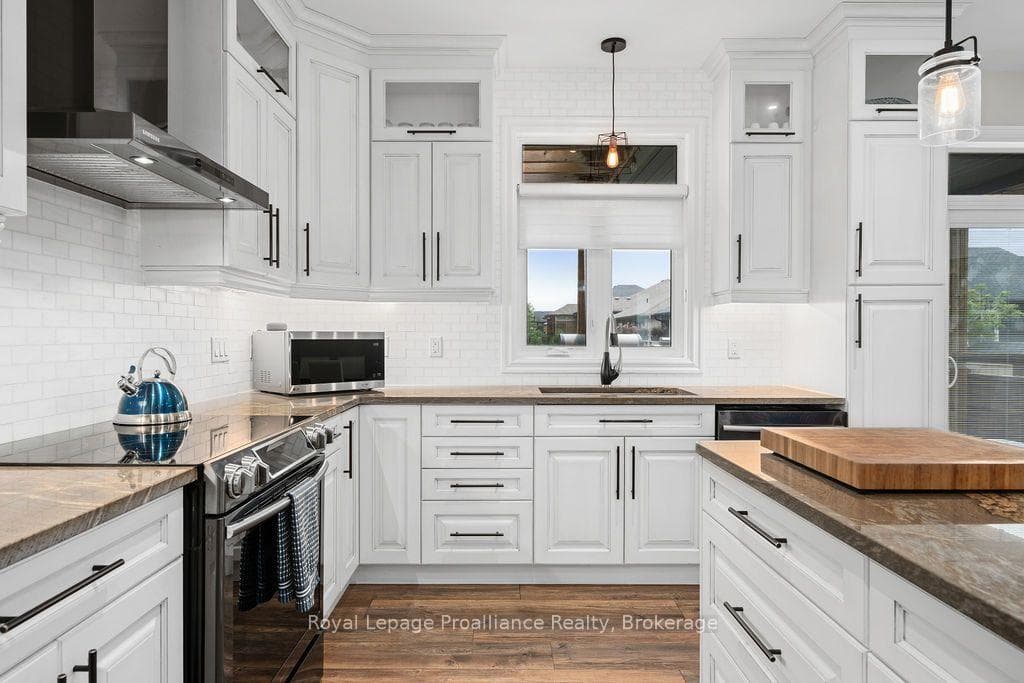 45 Ambrosia Terrace photo 16