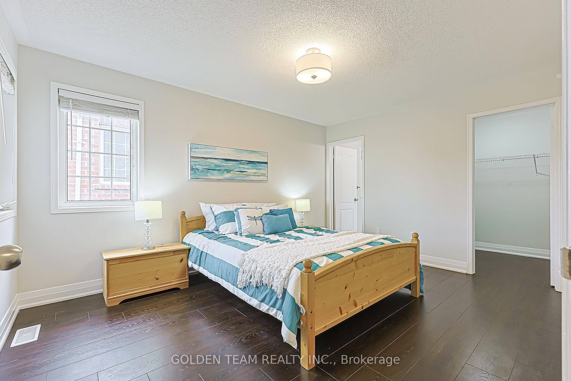 1855 Grandview Street photo 38