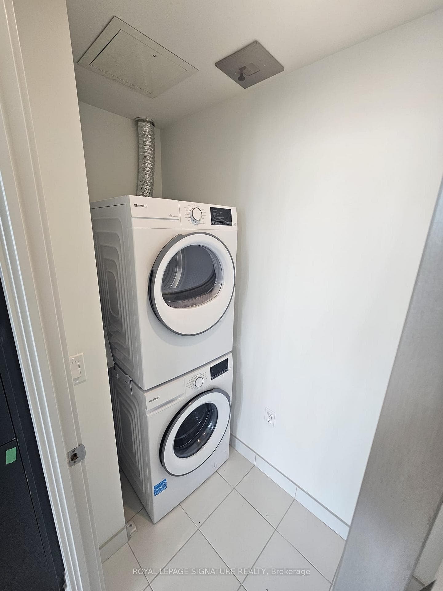1 Fairview Road Unit 3106 photo 11