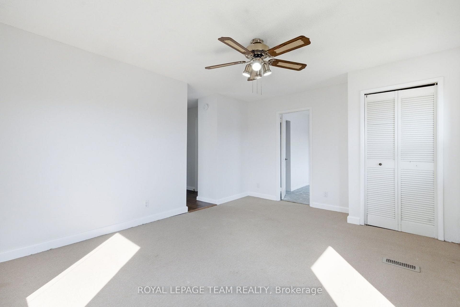 218 Rideau Street photo 12
