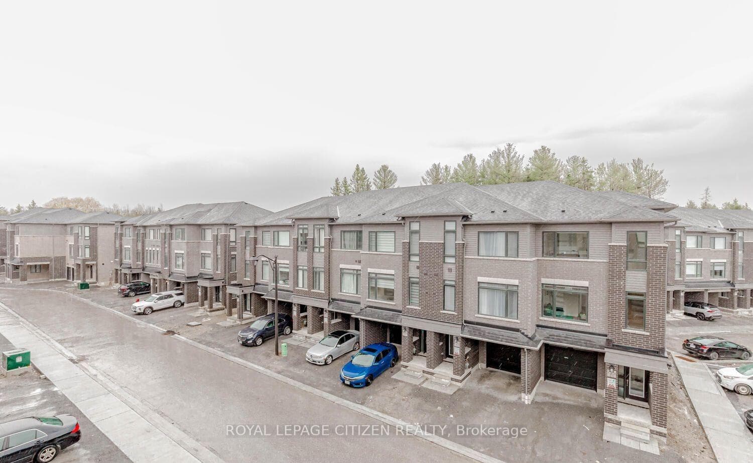 24 Esquire Way photo 24