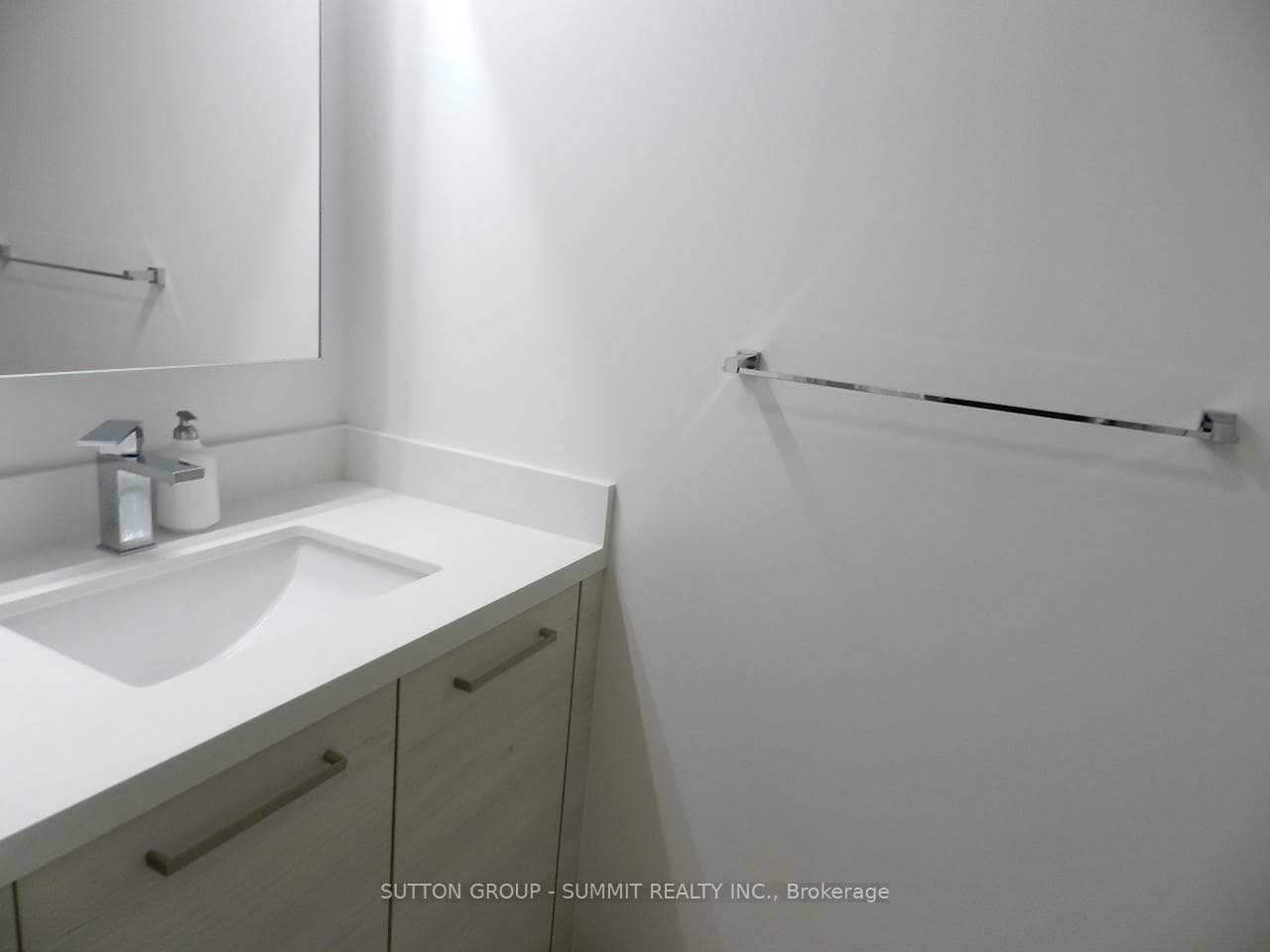 12 Gandhi Lane Unit 1607 photo 10