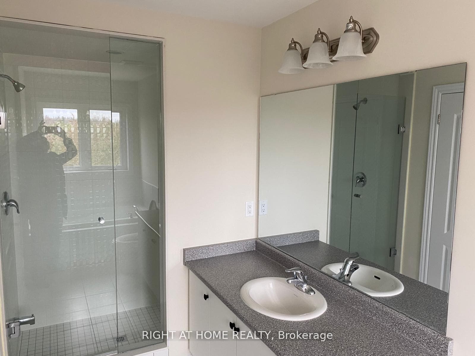 98 Senay Circle photo 7