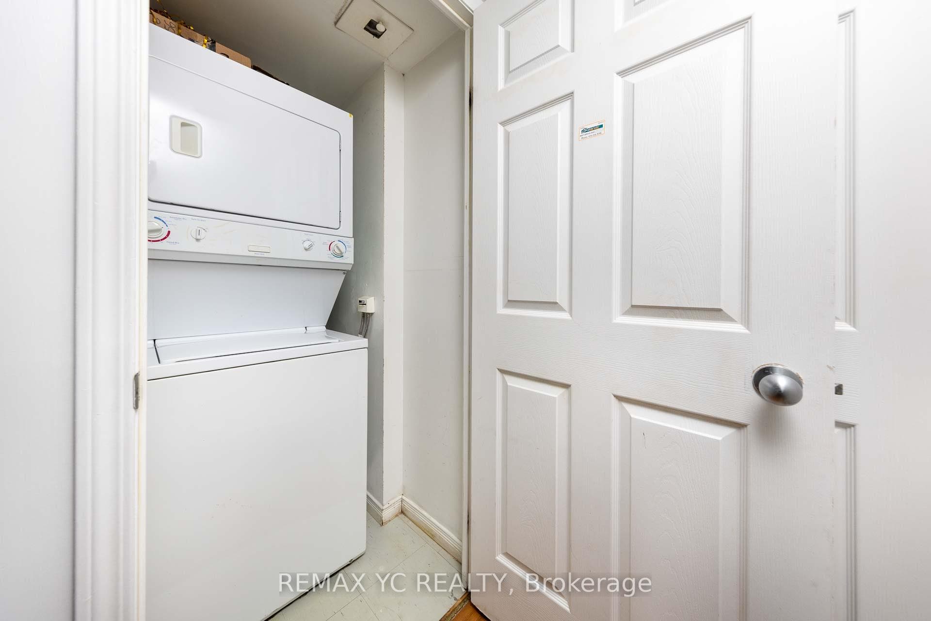 155 Beecroft Road Unit 1016 photo 21
