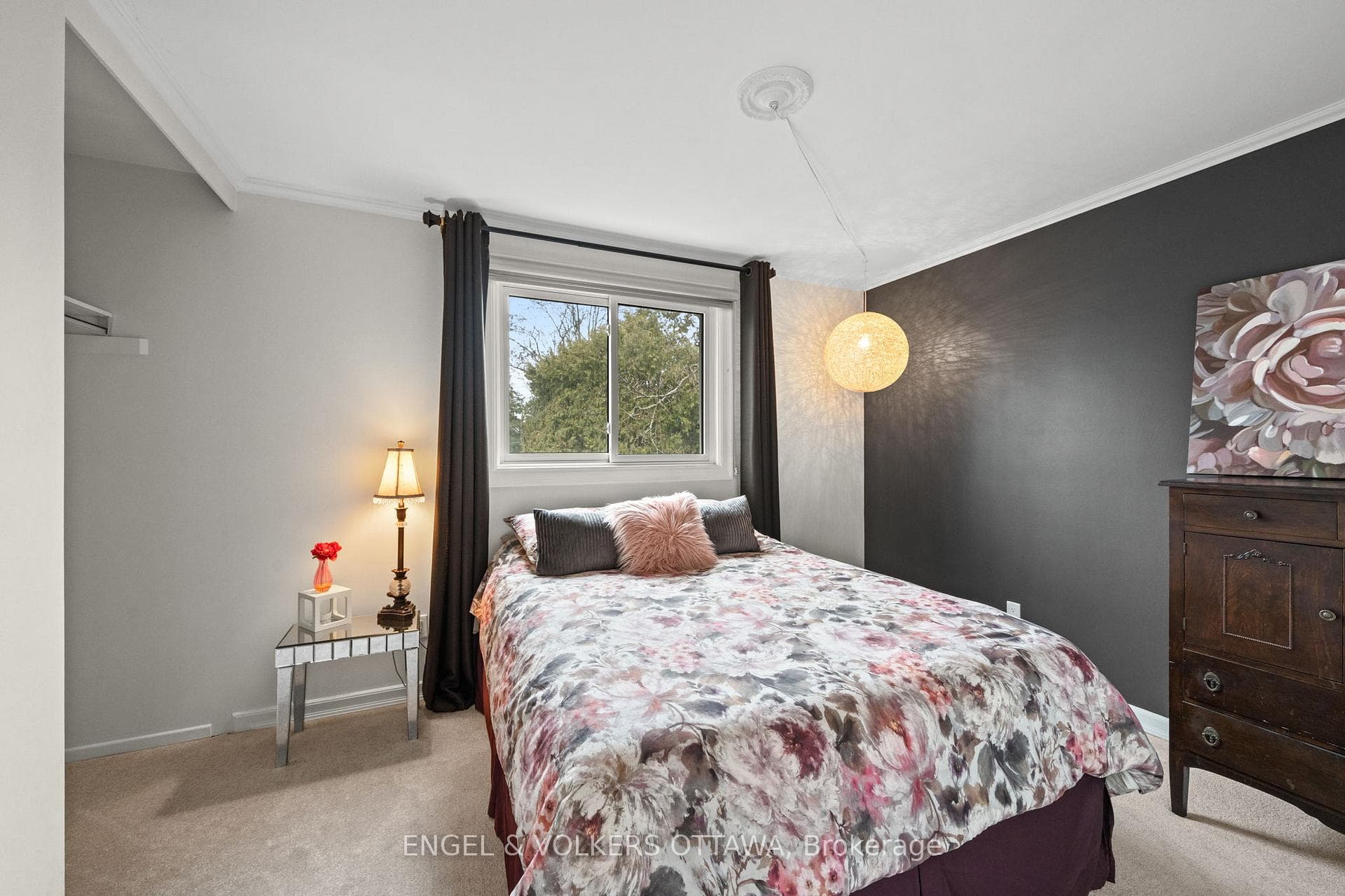 1 Erinlea Court photo 29