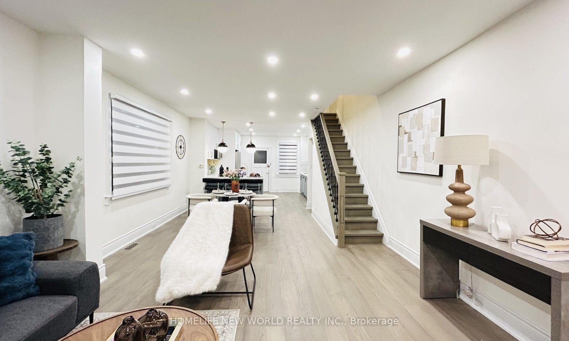 509 Dupont Street photo 6