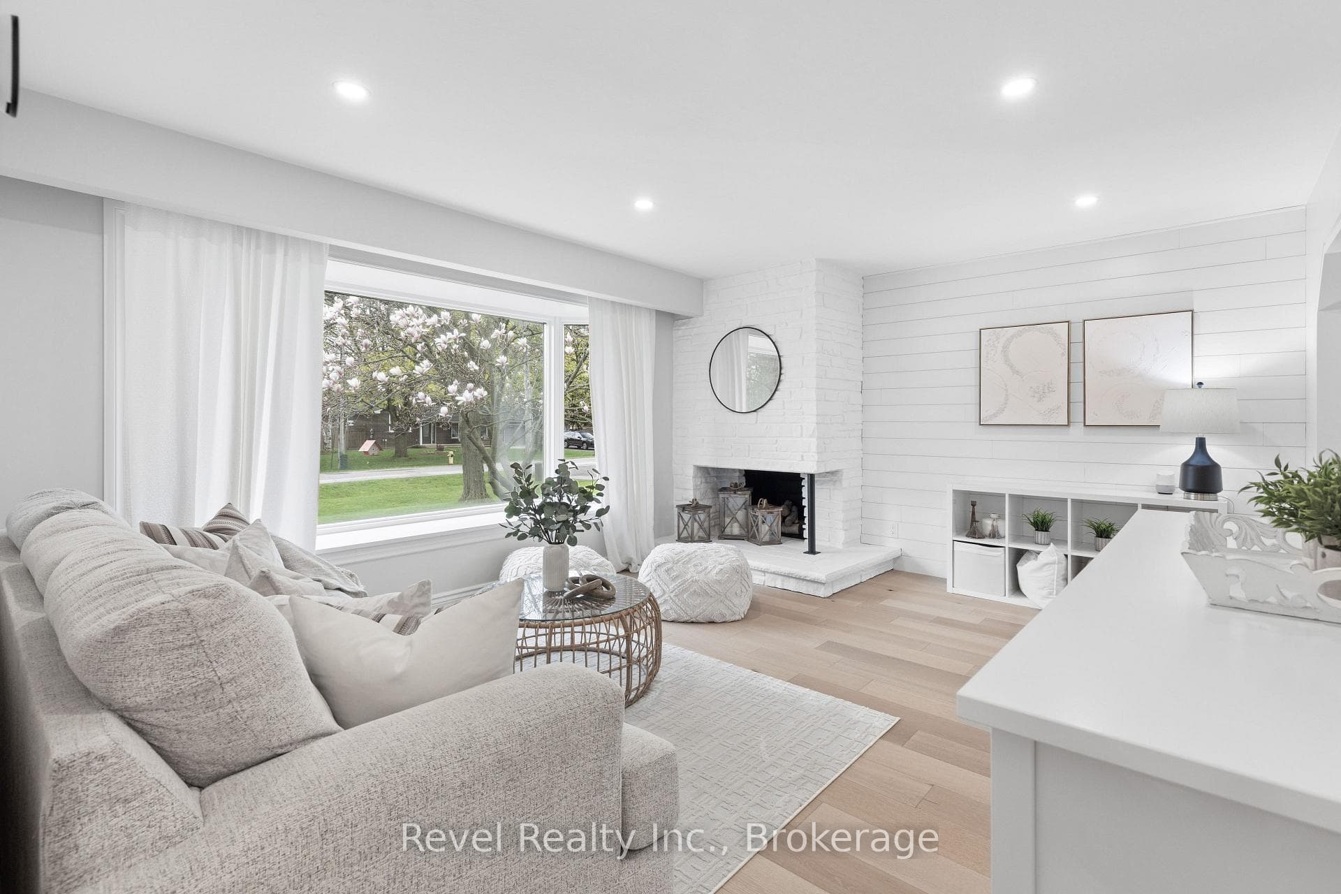 336 Meadow Street photo 5