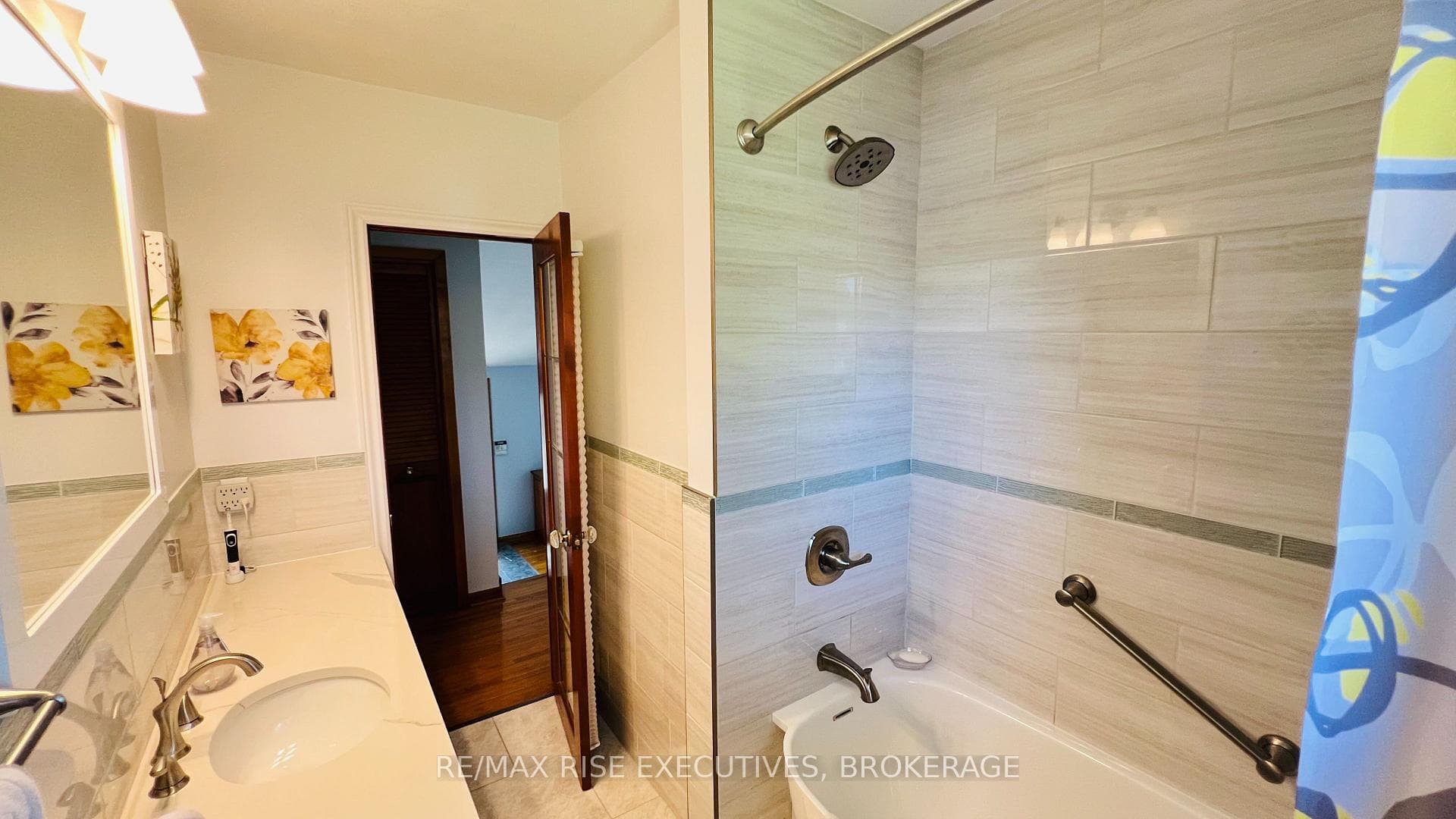 61 Conacher Drive photo 20