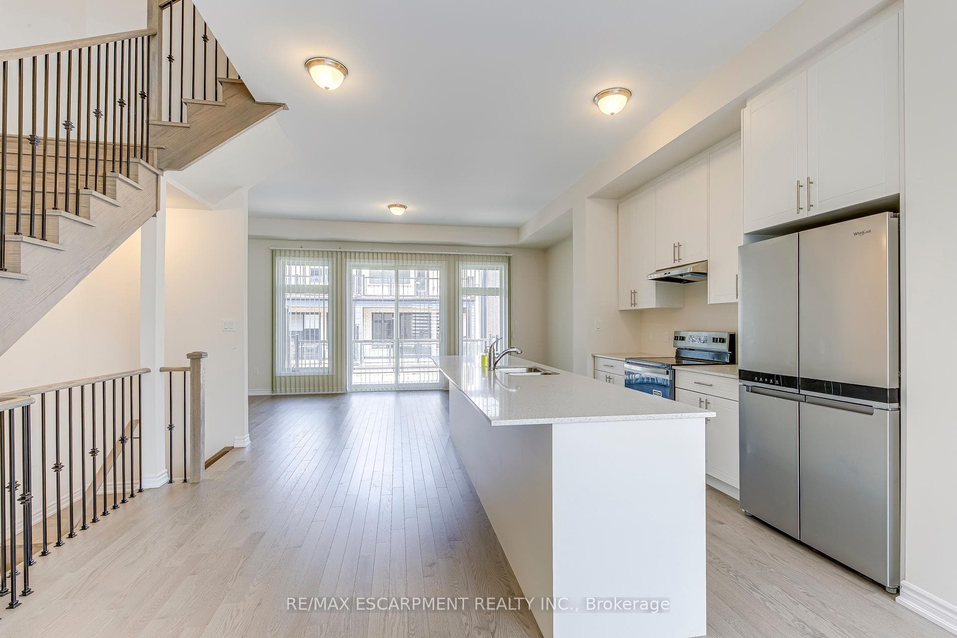 3071 Welsman Gardens photo 19