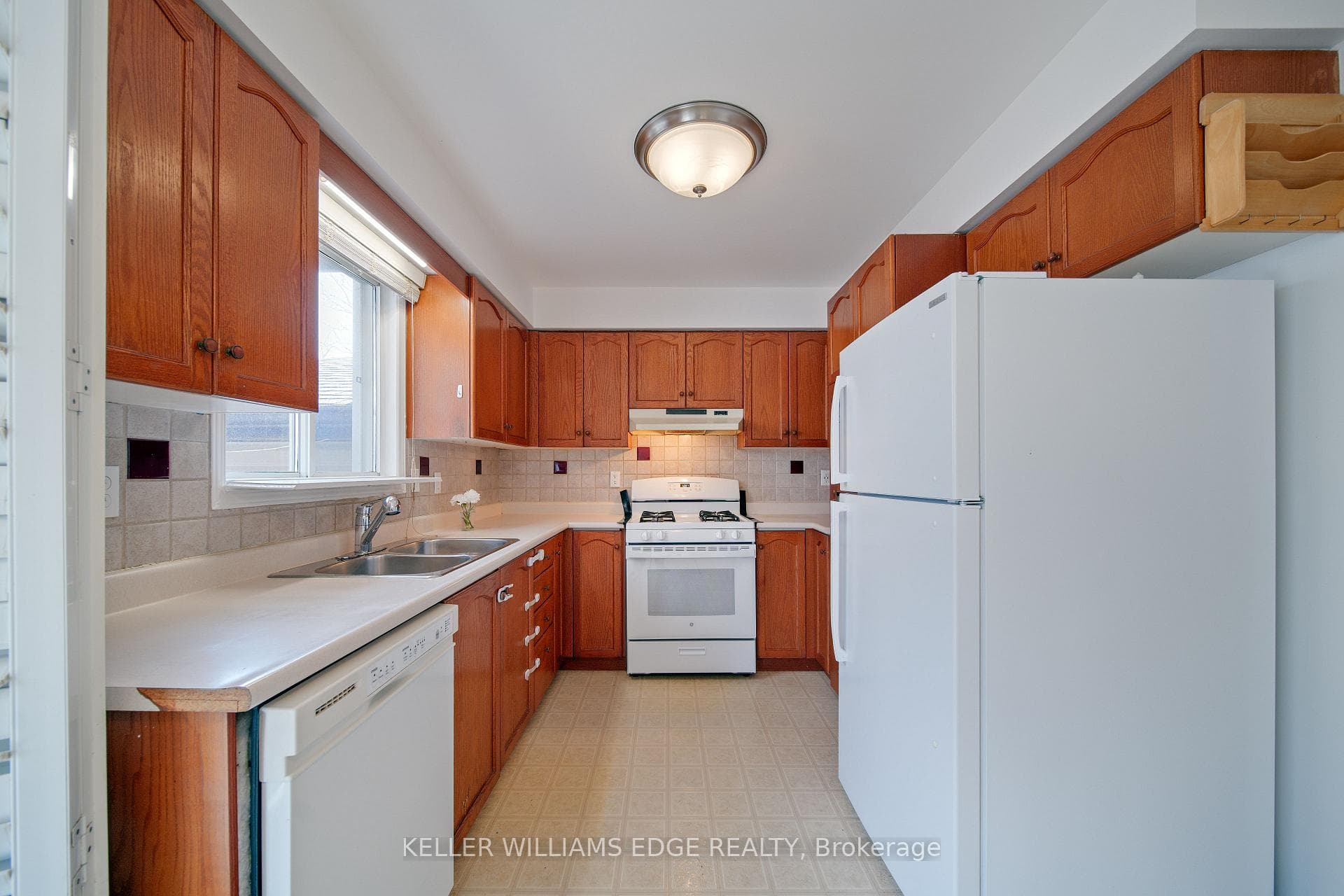 4913 Adam Court photo 14