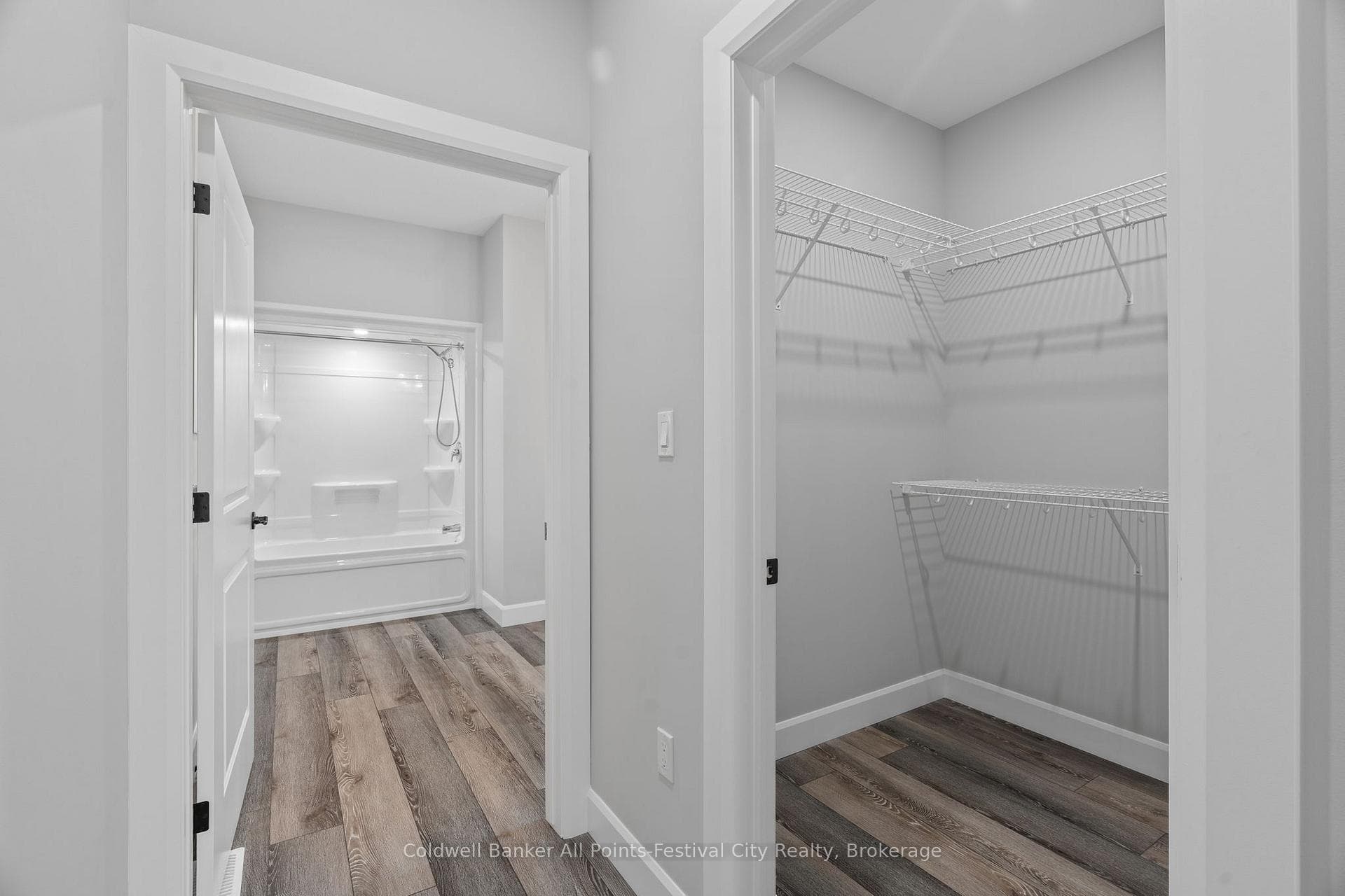 463 Warren Street photo 28