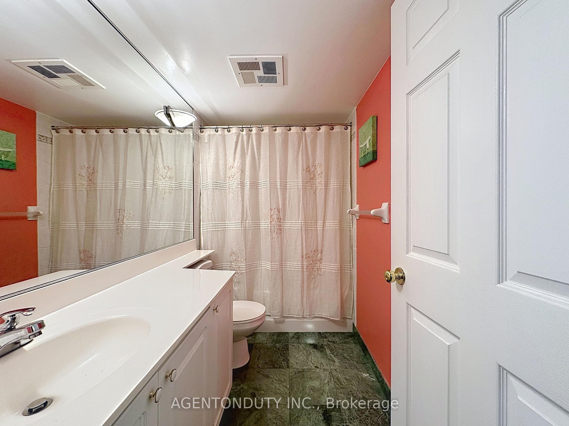 109 Front Street Unit 613 photo 7