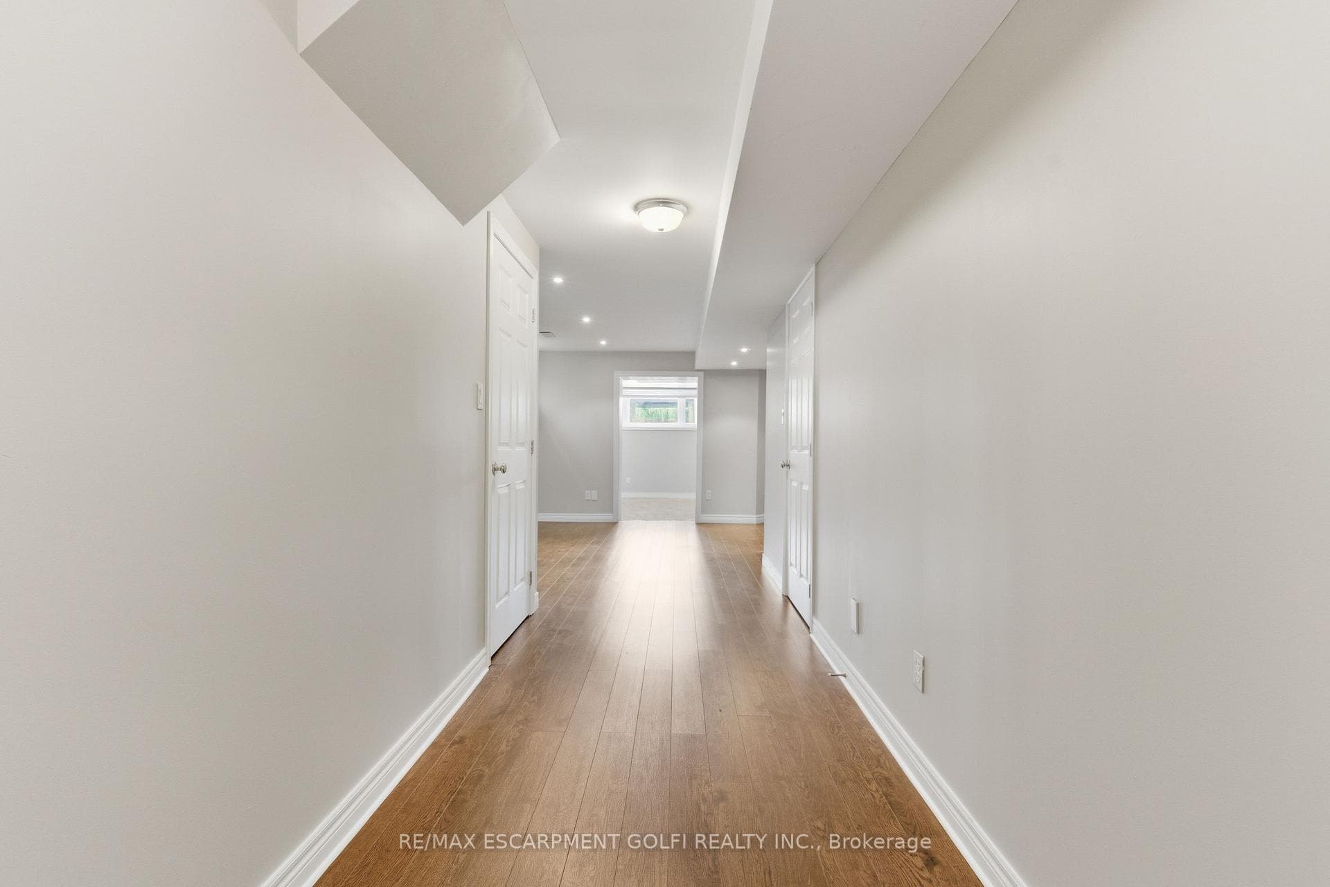 213 Dorchester Drive photo 25