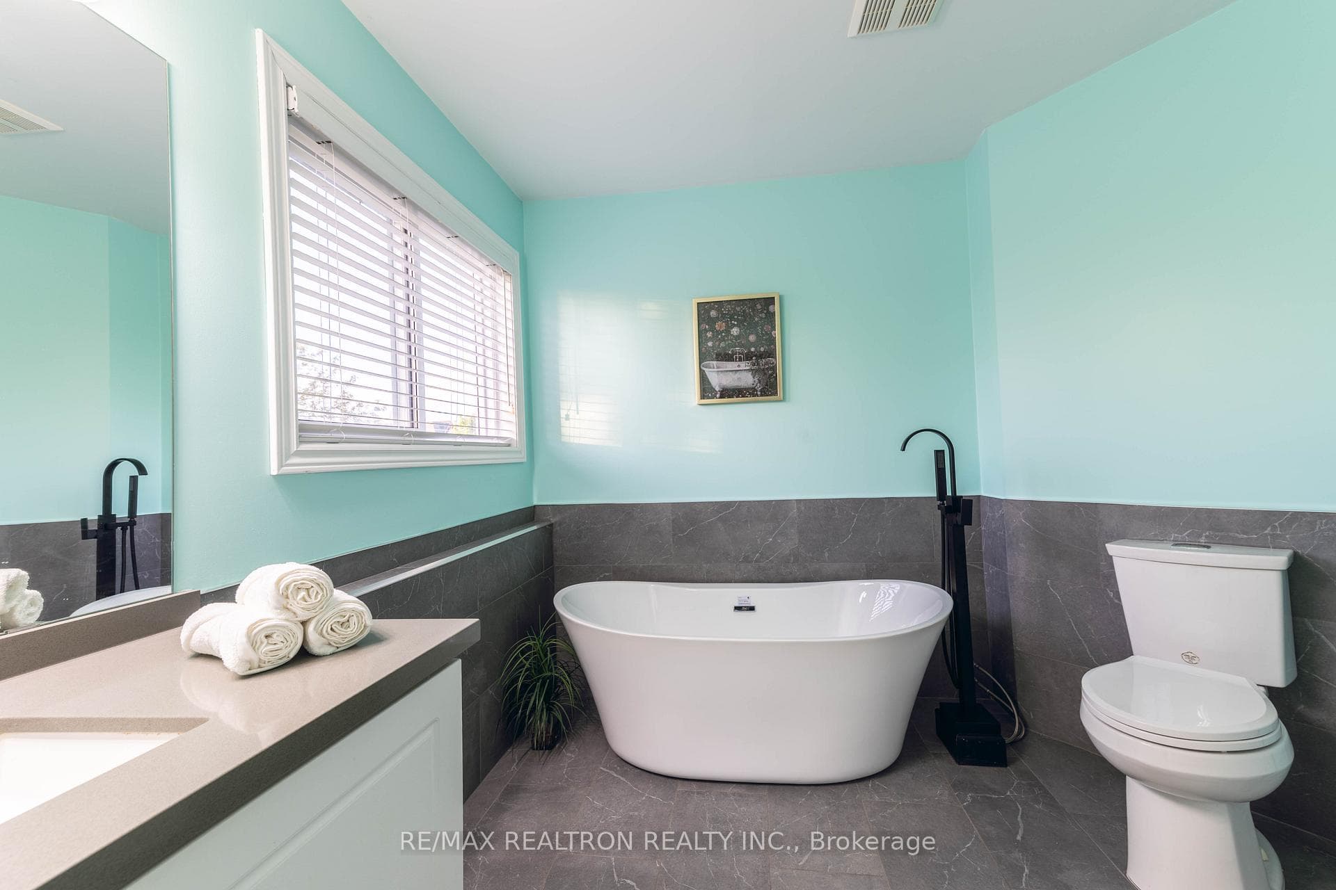 41 Lax Avenue photo 23