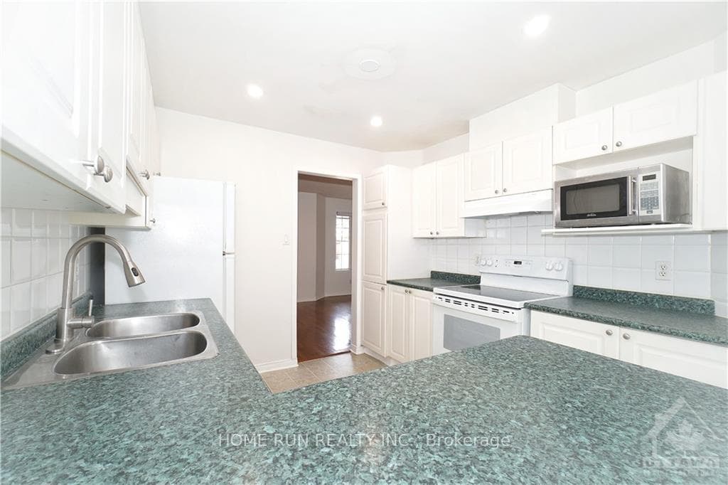 9 ANGUS Drive photo 13