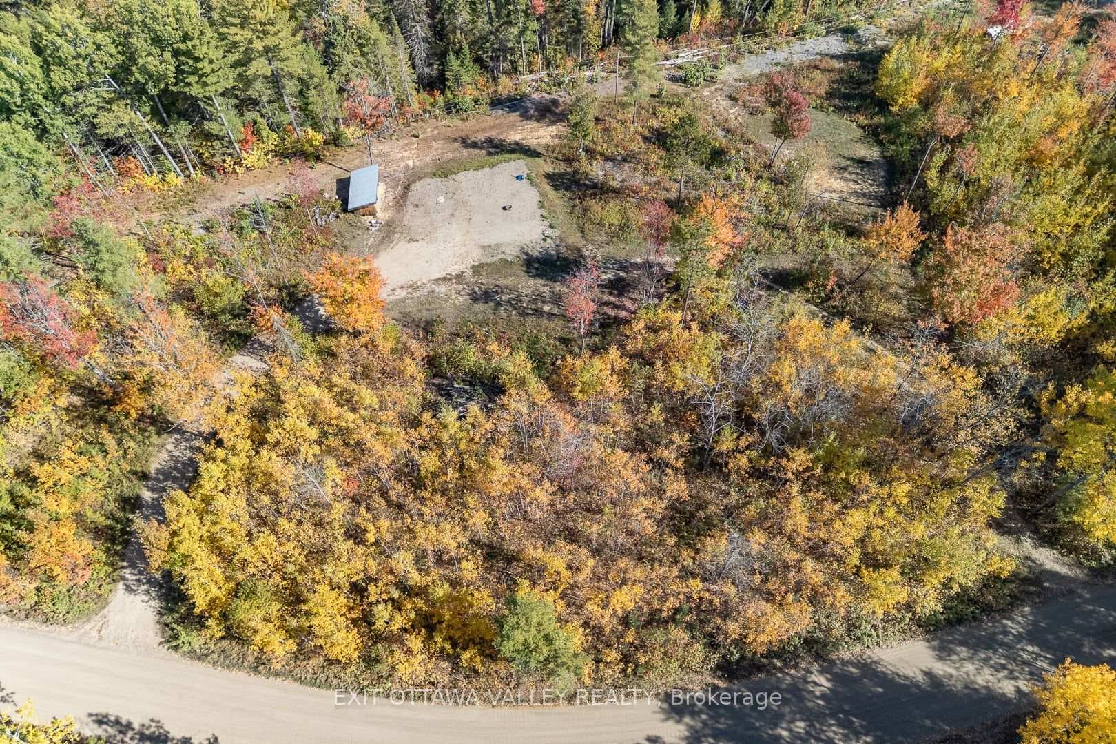 274 McAnulty Road photo 3