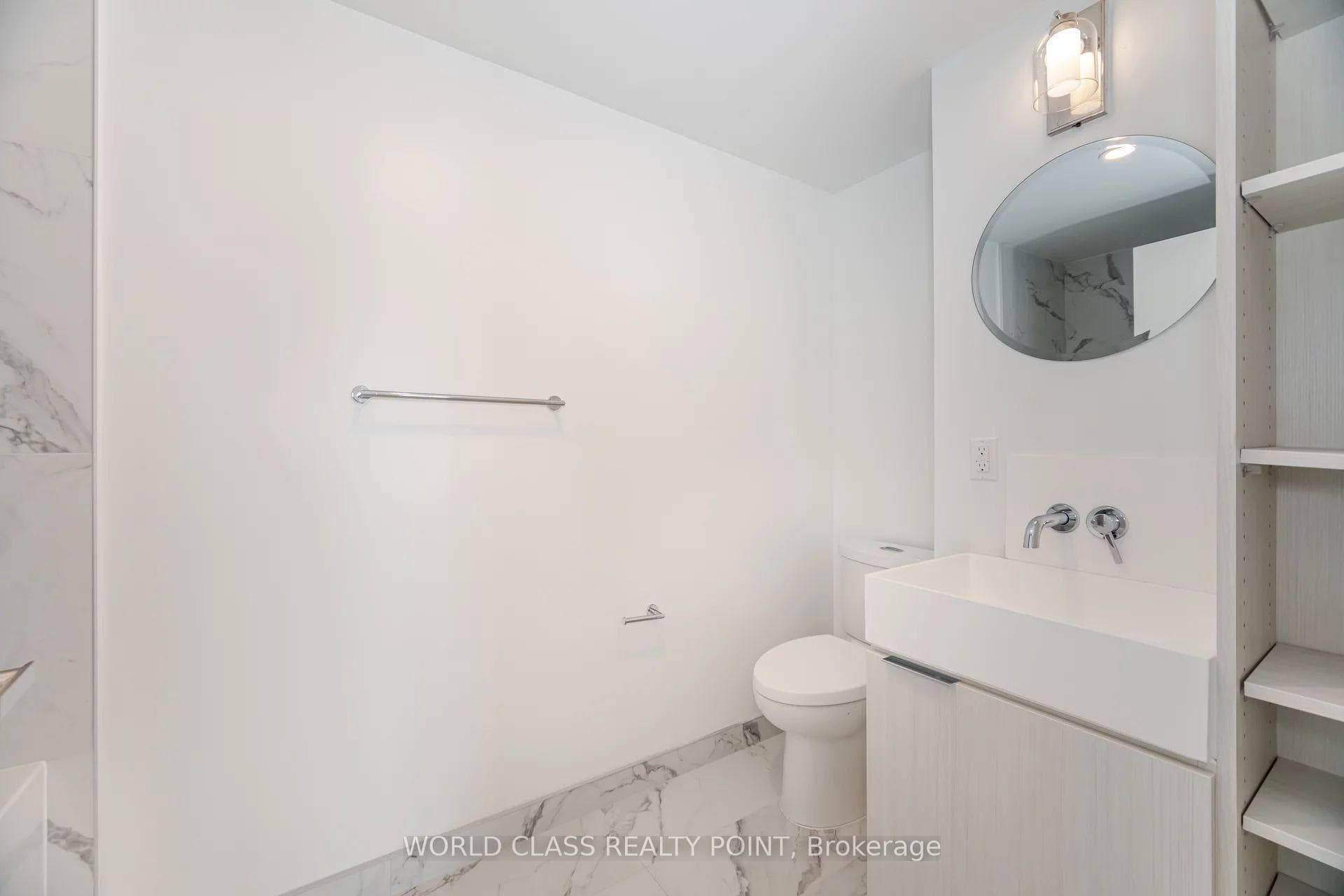 370 Martha st Street Unit 1407 photo 20