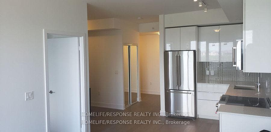 30 SHORE BREEZE Drive Unit 4709 photo 5