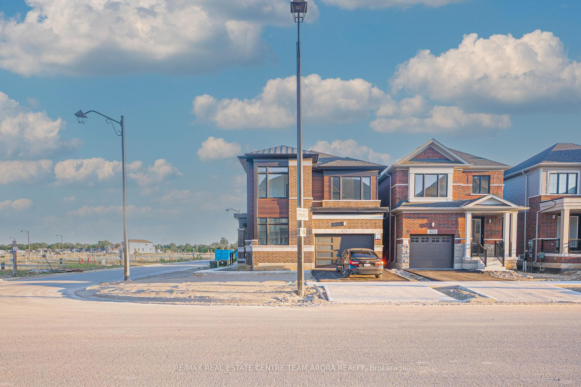 425 Newman Drive photo 2
