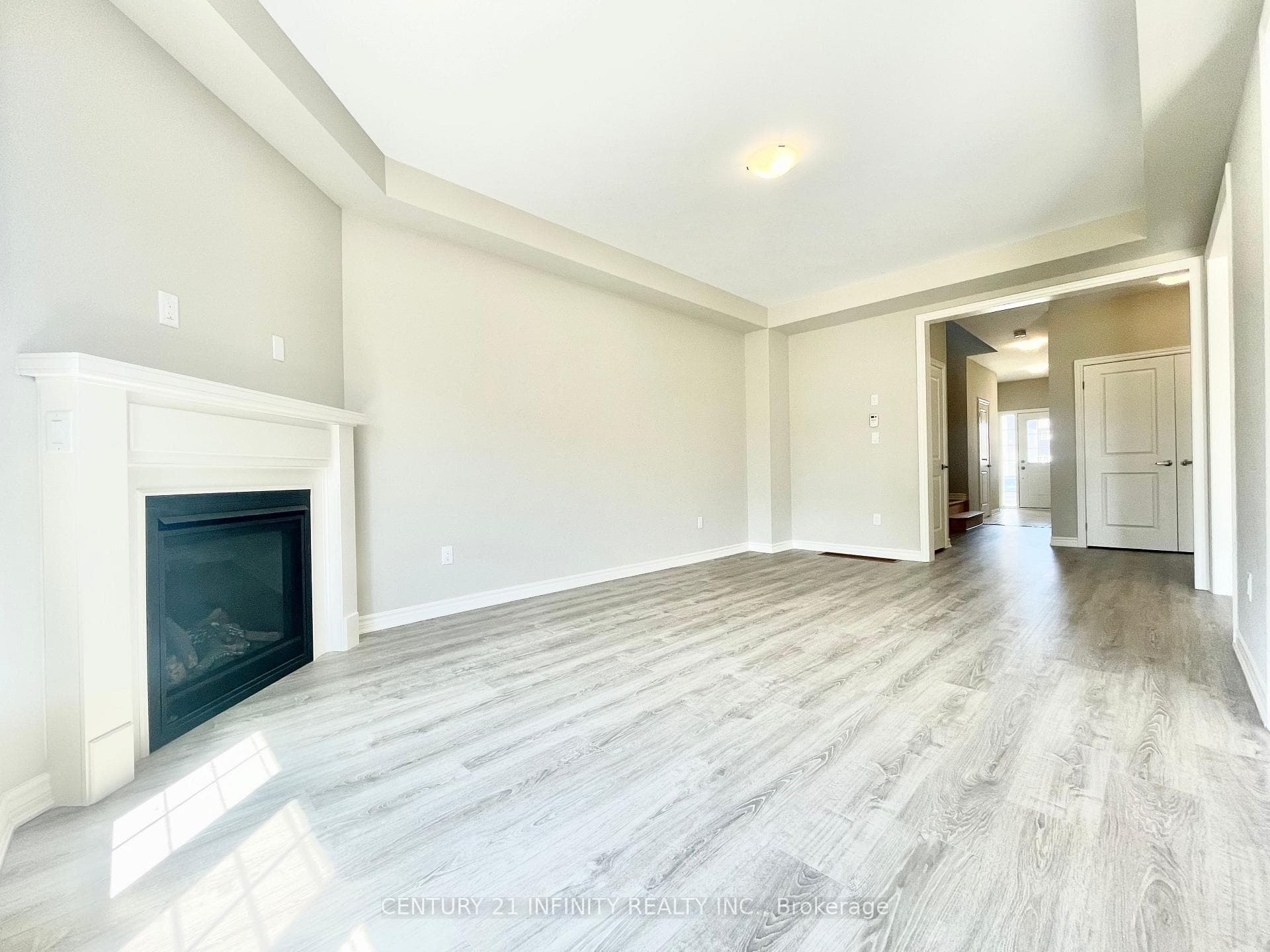 210 Cubitt Street photo 7