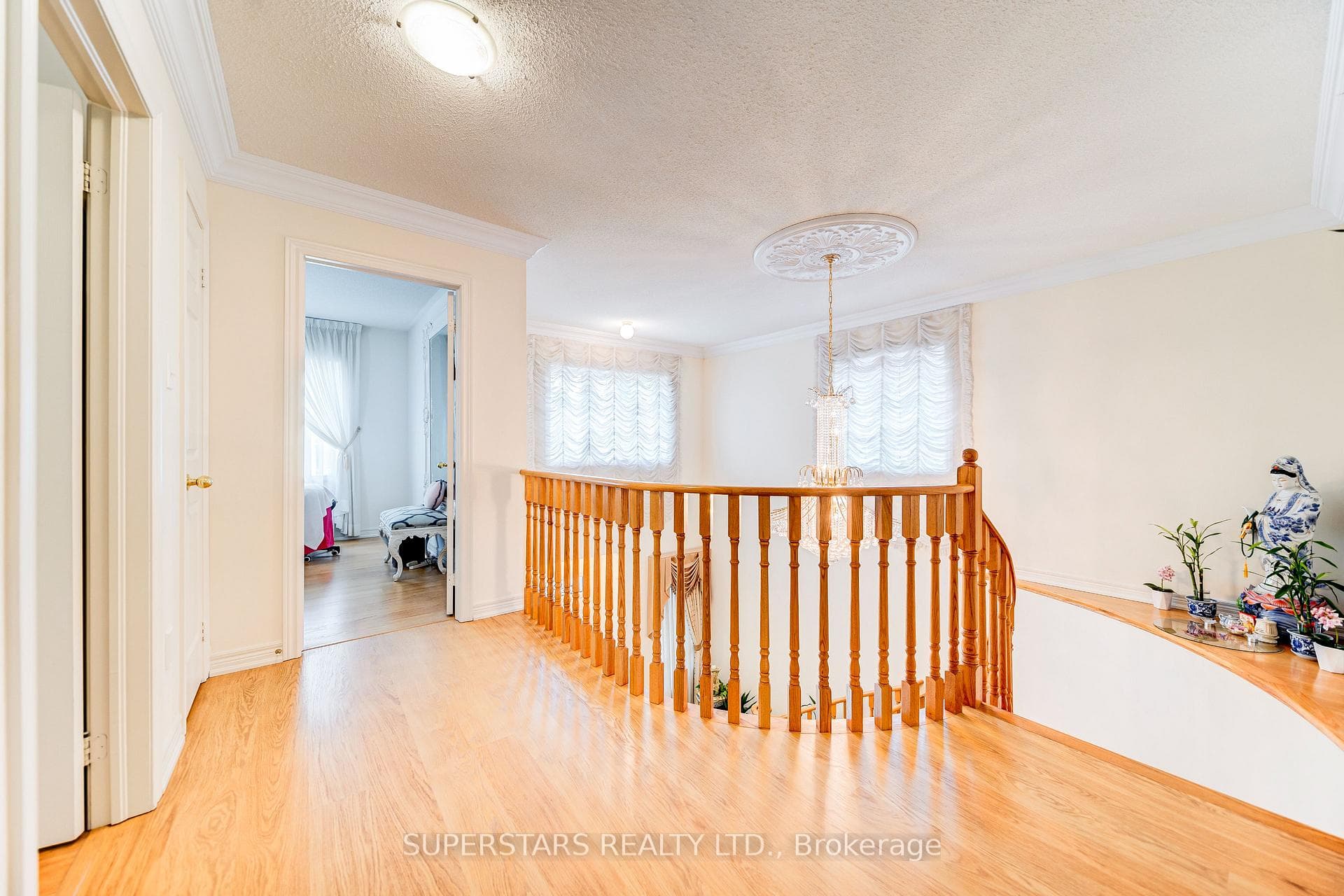 99 Ascalon Drive photo 20