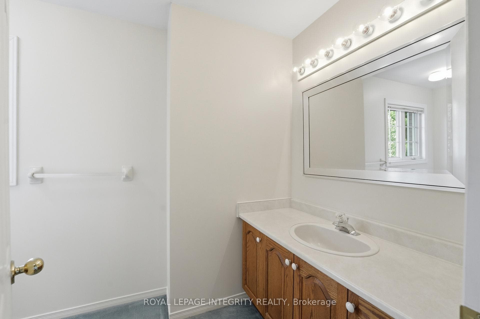 50 Bramblewood Crescent photo 30